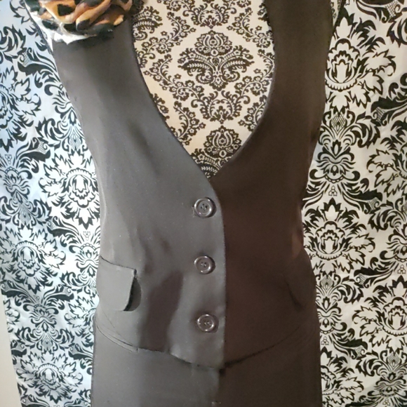 Brown two piece Capri crop set size 14 - Picture 2 of 8